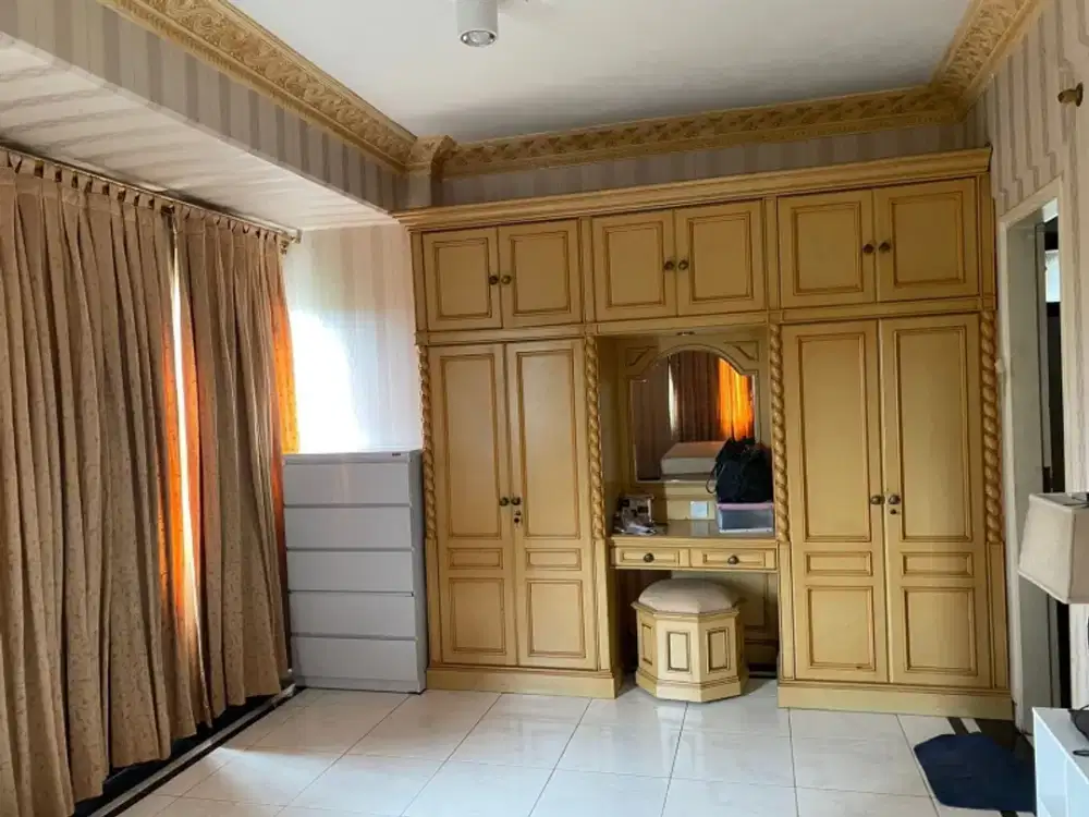 DIJUAL KONDOMINIUM GOLF KARAWACI.GEDUNG FAIRWAY 2 BR LT 6