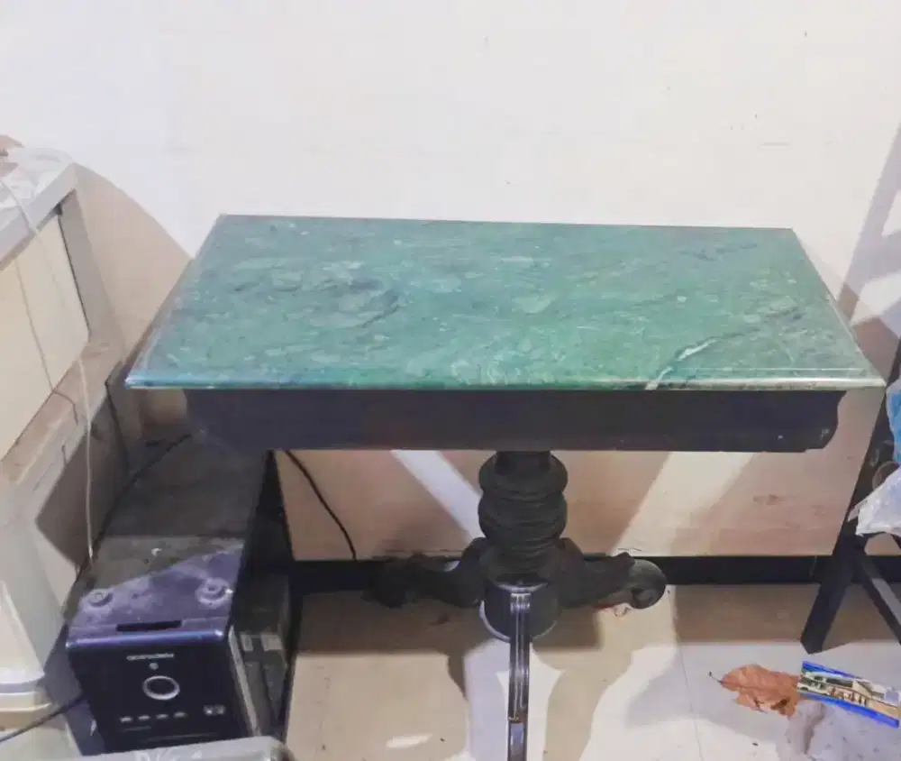 Dijual Meja Marmer Antik