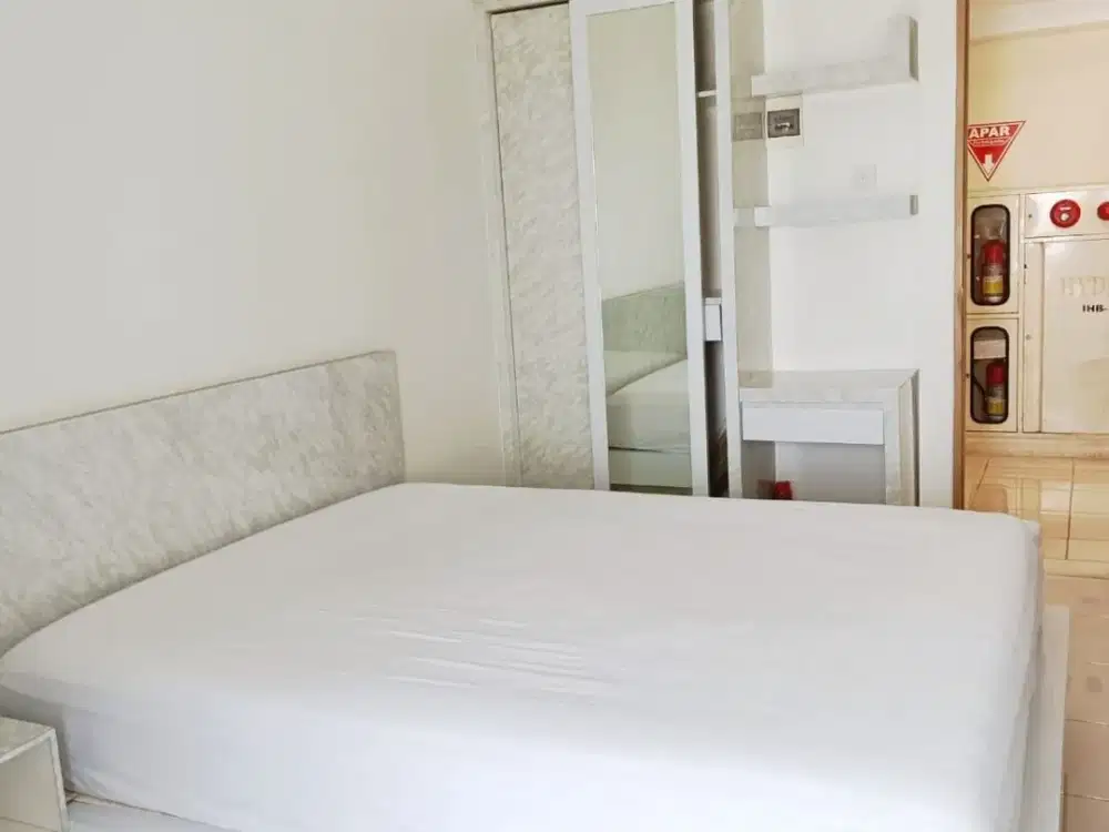 SEWA Apartemen Harvard, Studio, Baru Renov, Furnish, Surabaya Timur