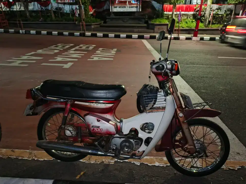 Honda super cup c700 original