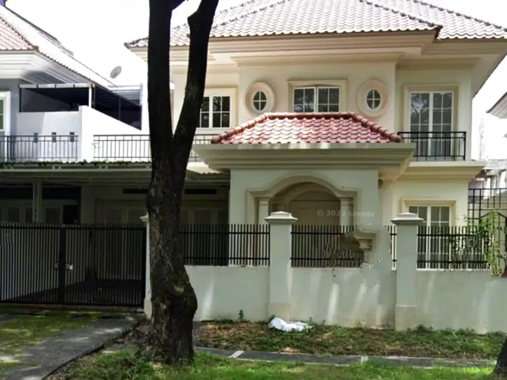 Rumah Waterfront Citraland Dekat UC