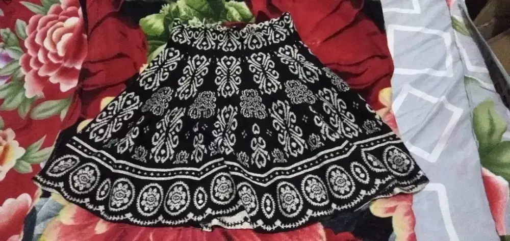 Jual Rok Mini Wanita Bermotif