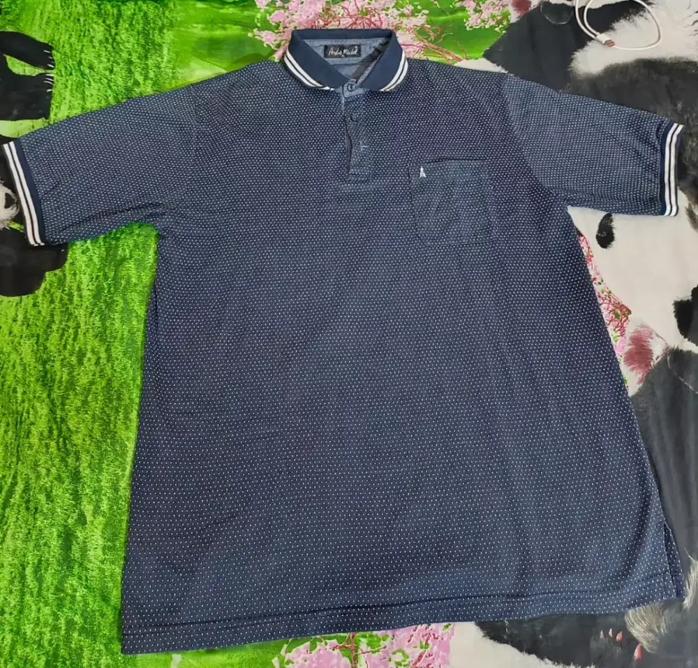 Kaos kerah branded prelov ANDREW MICHEL size XL