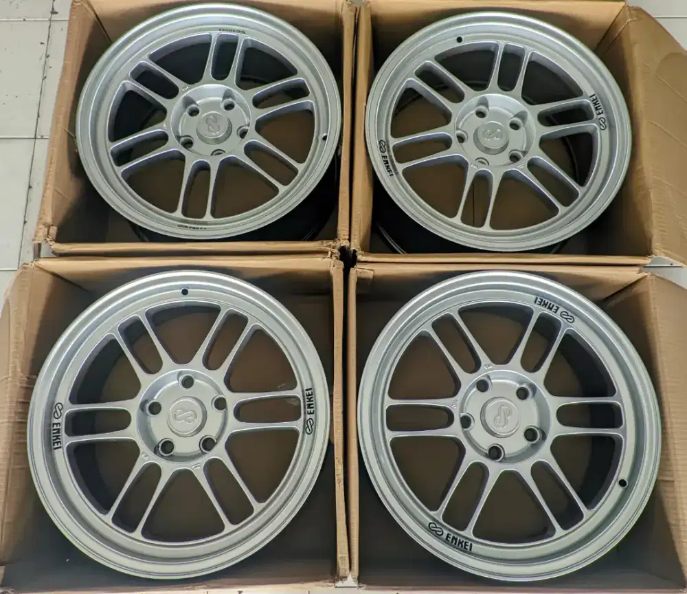 R17 RPF1 Face 2 L8rata et40 5x114 new