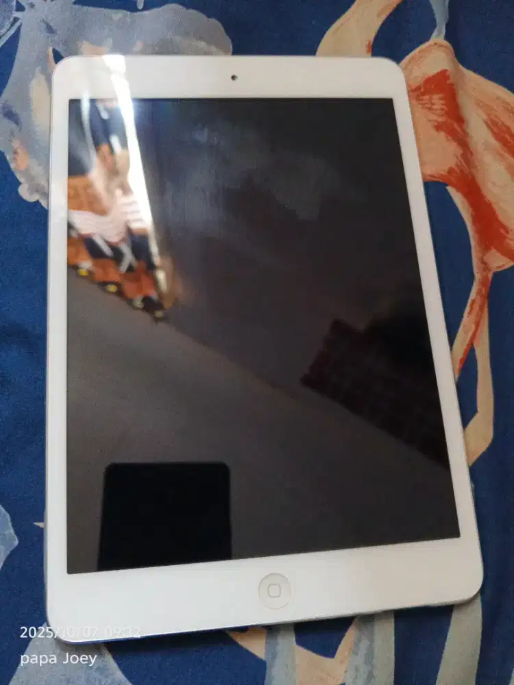 Ipad mini 1. 16 gb