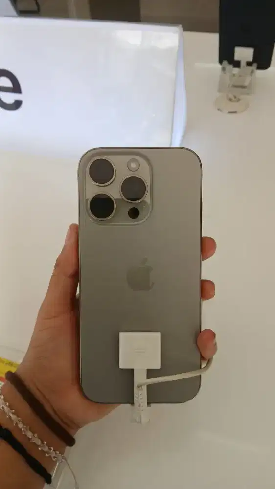 CICILAN IPHONE 16  PROKREDIVO ERABLUE CIRENDEU