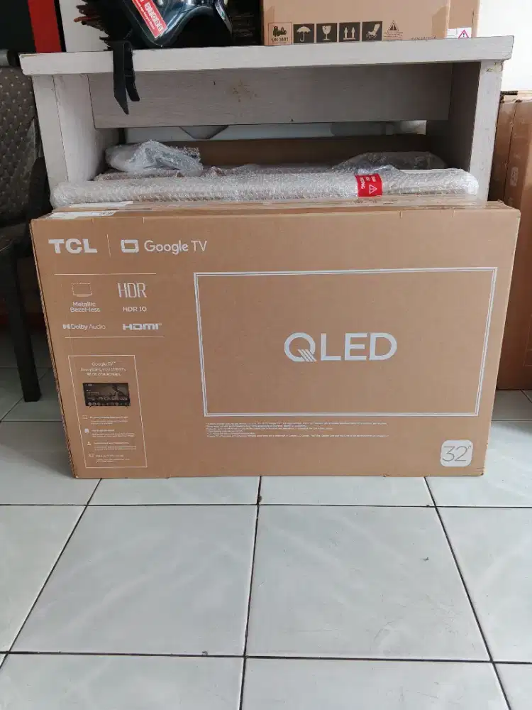 TCL 32inchi Google TV QLED