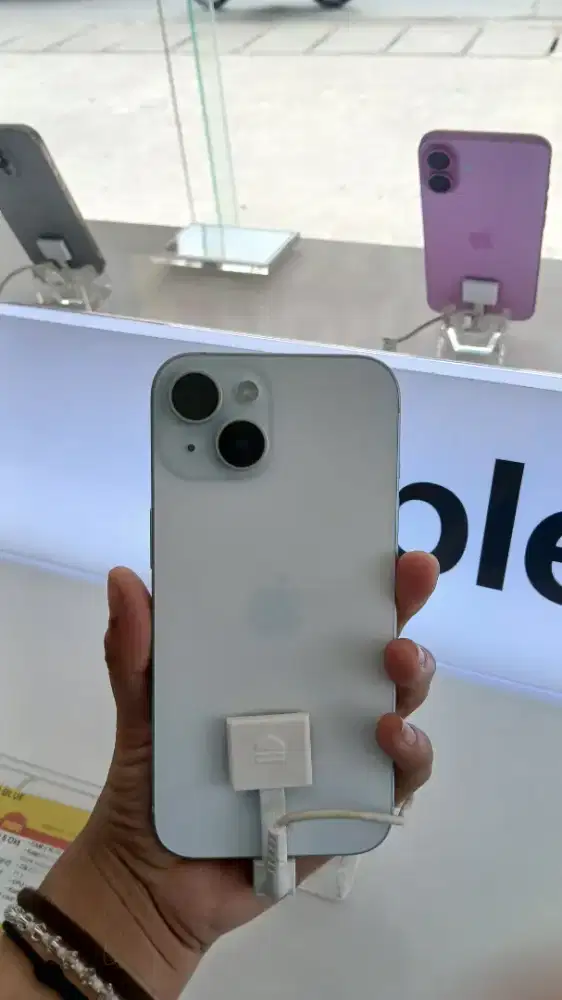 CICILAN IPHONE 15KREDIVO ERABLUE CIRENDEU