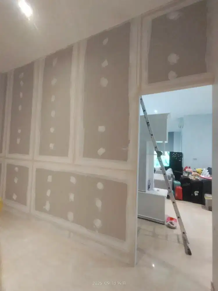 Dekorasi gypsum penyekat ruangan partisi kantor siap kerjakan