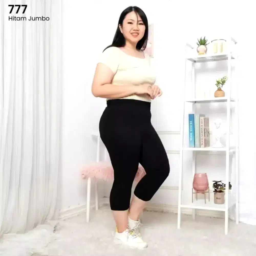 Legging 7/8 Hitam Fit XXL ( Muat Sampe BB 75Kg )