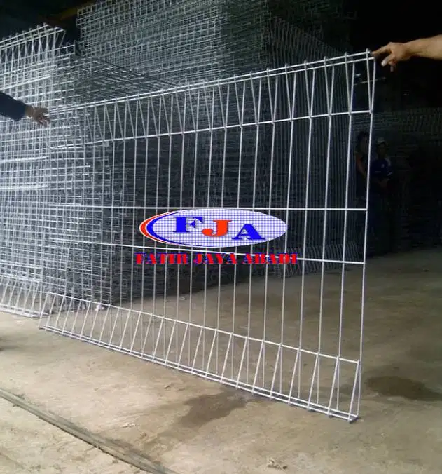 Pagar Brc Tinggi 120 cm x Lebar 240 cm x Dia. 6 mm HDG