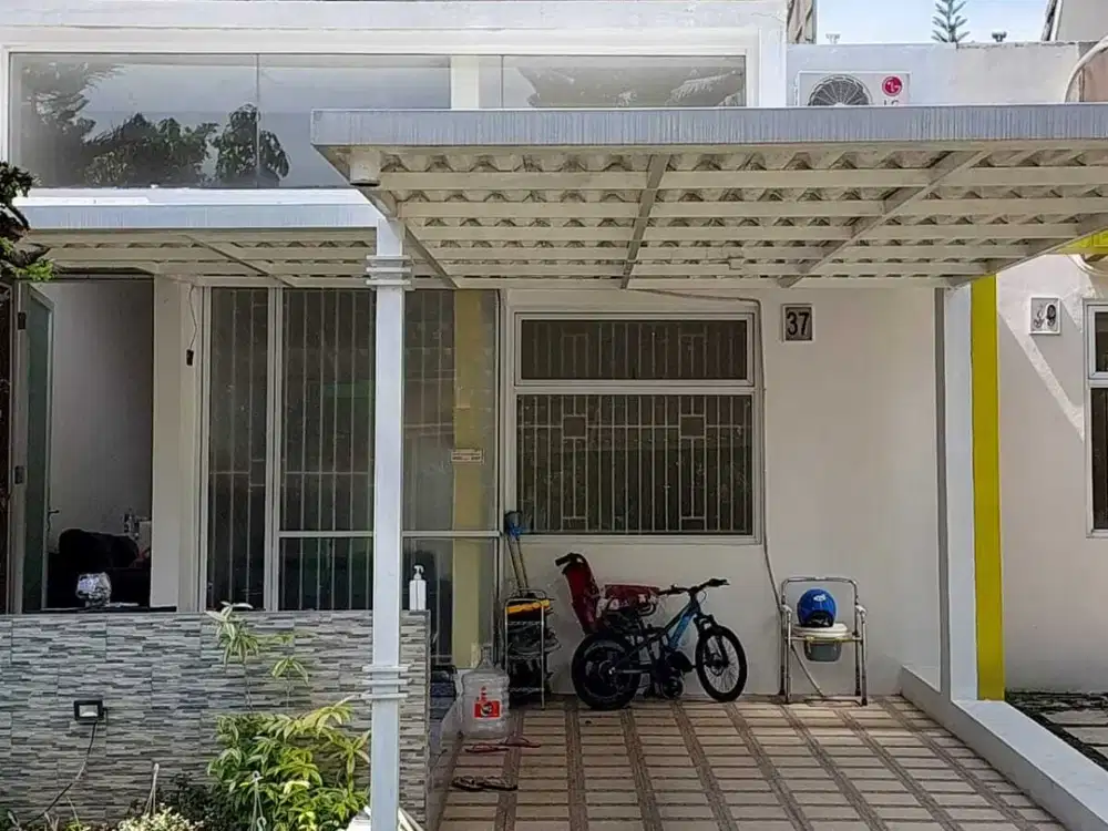 DIJUAL RUMAH 1,5 LANTAI MURAH HARGA NEGO PINE FOREST SENTUL CITY SSR684