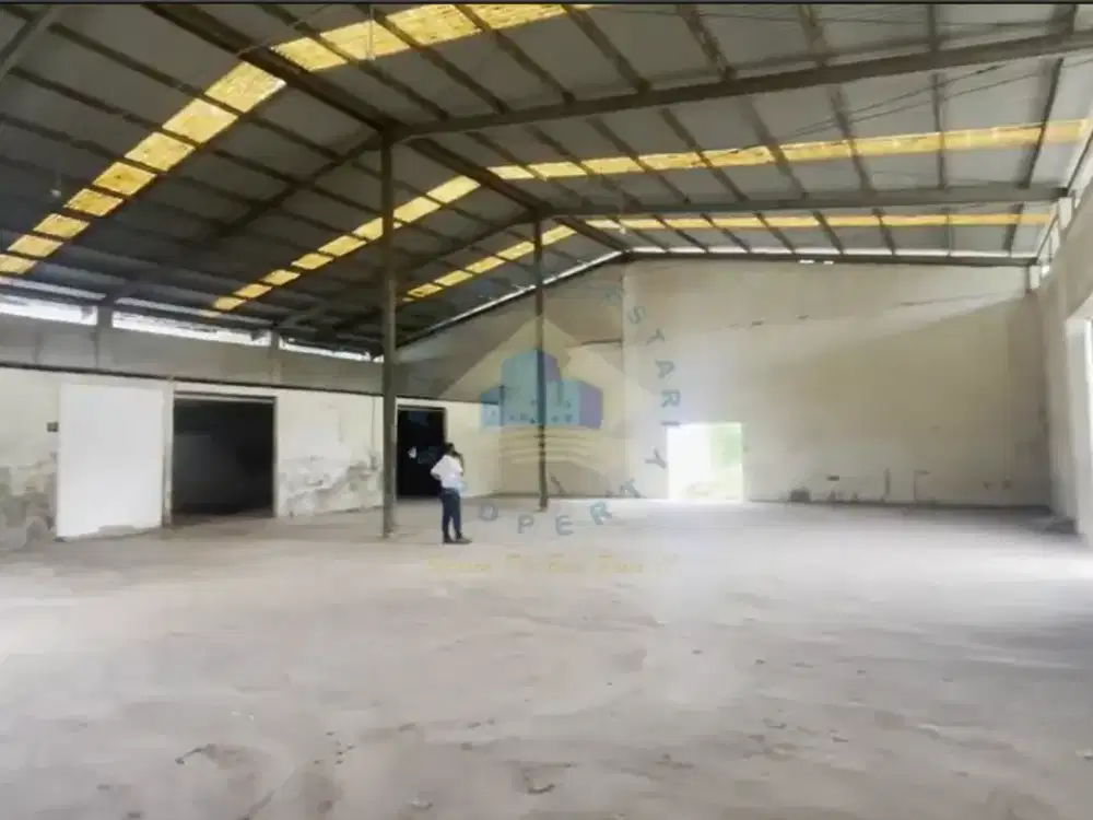 Dijual Gudang di kavling DPR Bojong Sari, Depok - Jawa Barat.