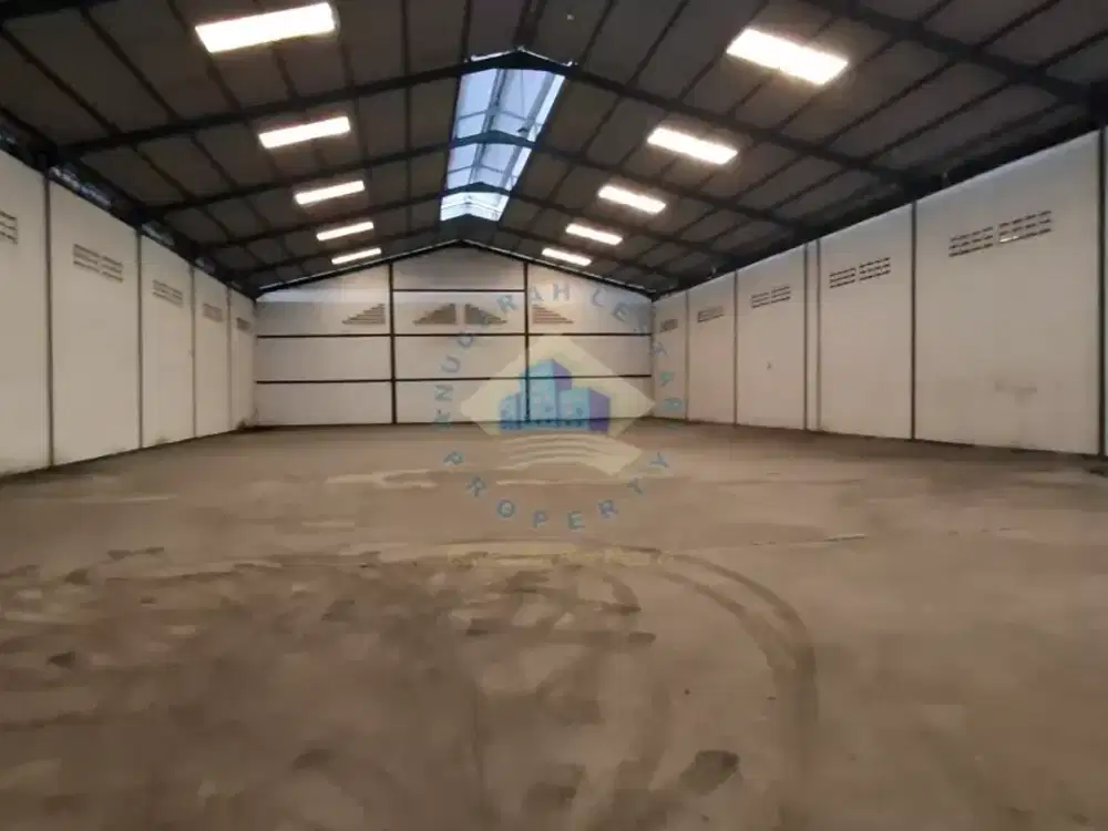 Disewakan gudang bisa kontener 40 ft dekat tol di Balaraja - Tangerang