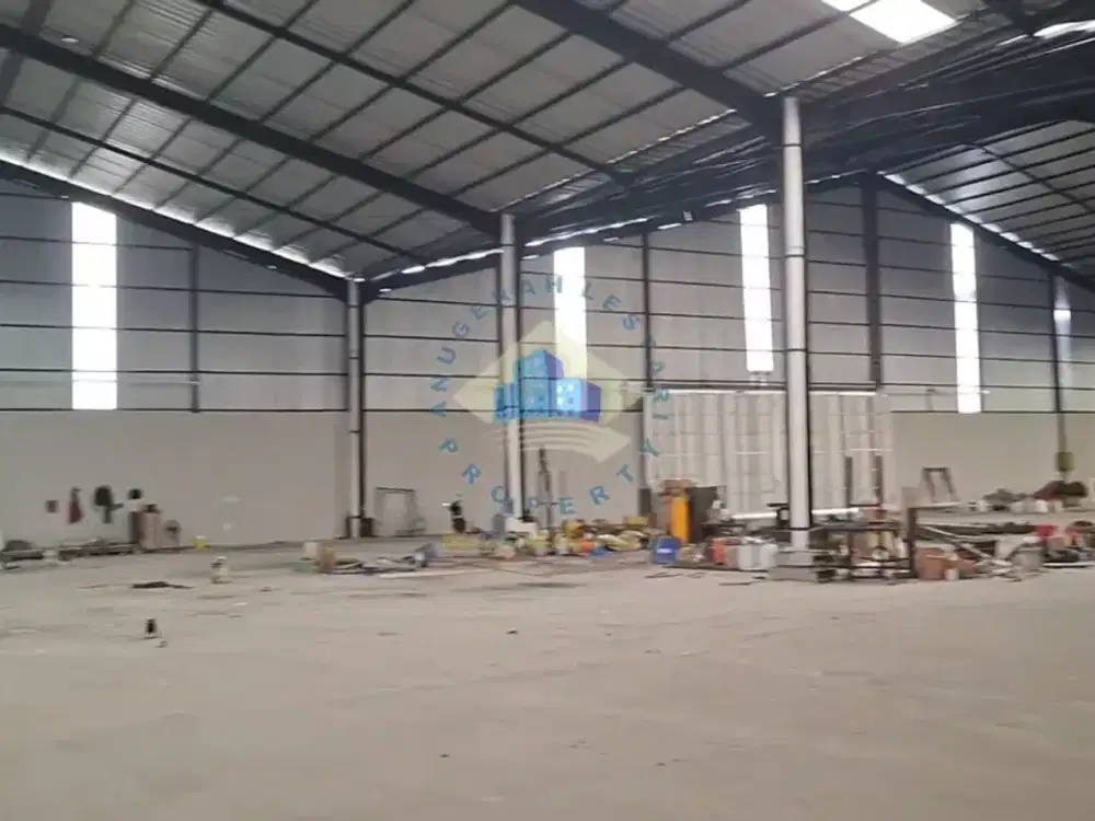 Disewakan gudang di jl raya Legok - Karawaci, Tangerang