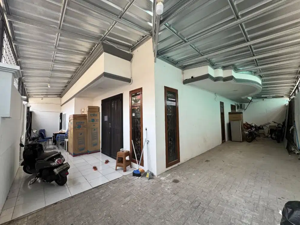 ANA RUMAH HOEK UK 13X14M KOMPLEK JELAMBAR