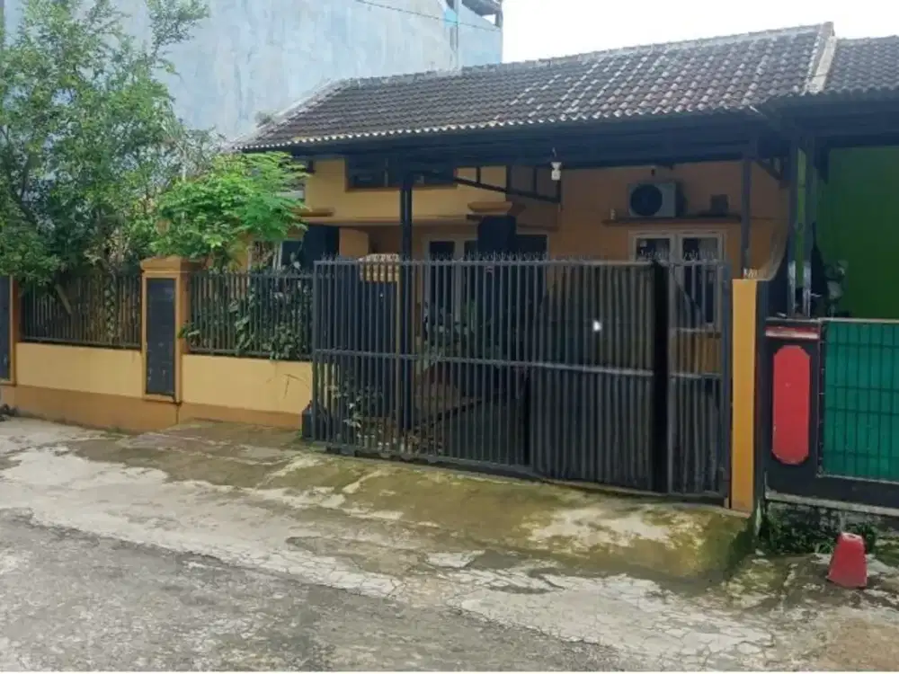 Dijual Rumah Bersih dan Terawat Hanya 3 Menit Ke GOR Satria Purwokerto