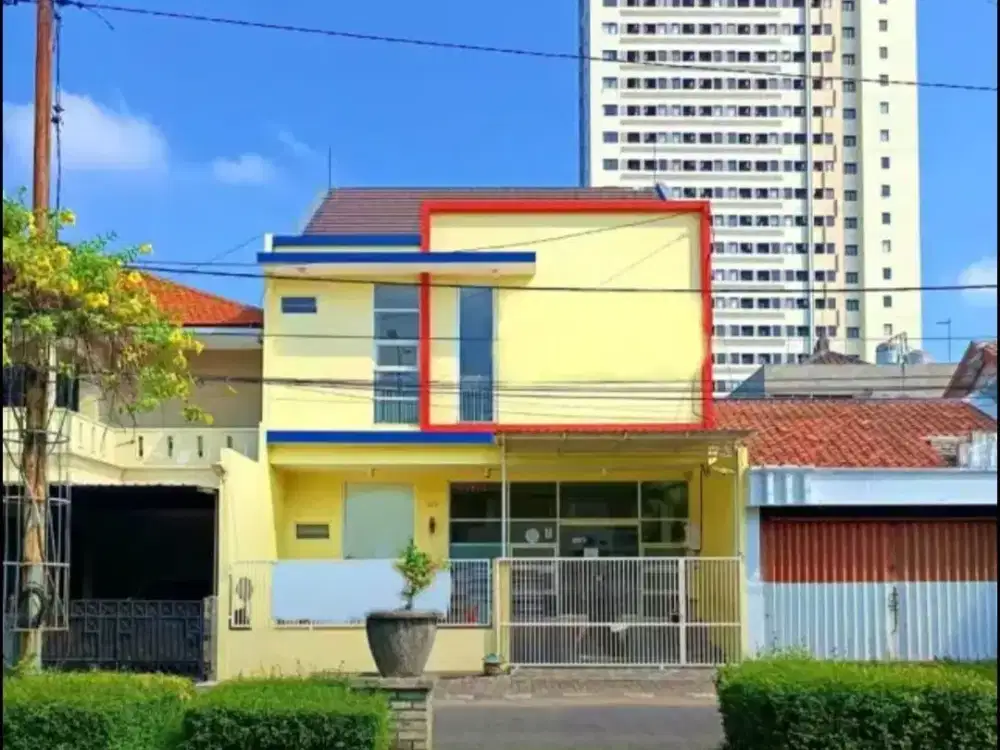 Rumah 2 lantai dijual berlokasi di Babatan Pratama (EL)