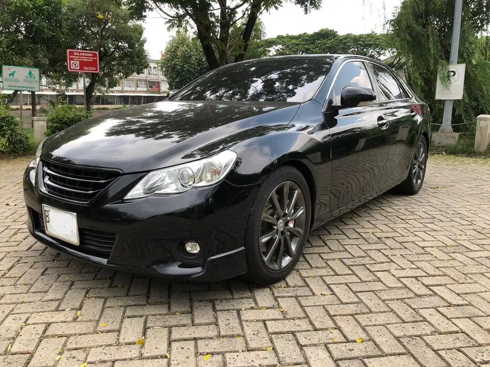Toyota MARK X 2012 CBU