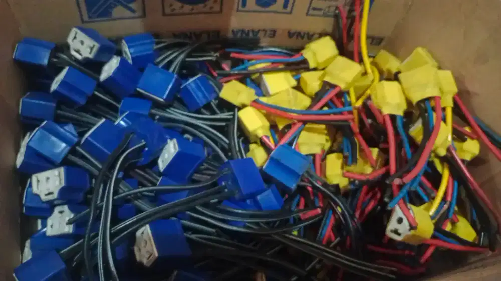 Soket kabel relay keramik