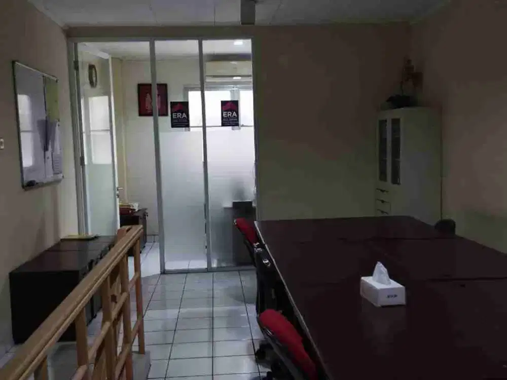 Ruko di Deltamas Boulevard