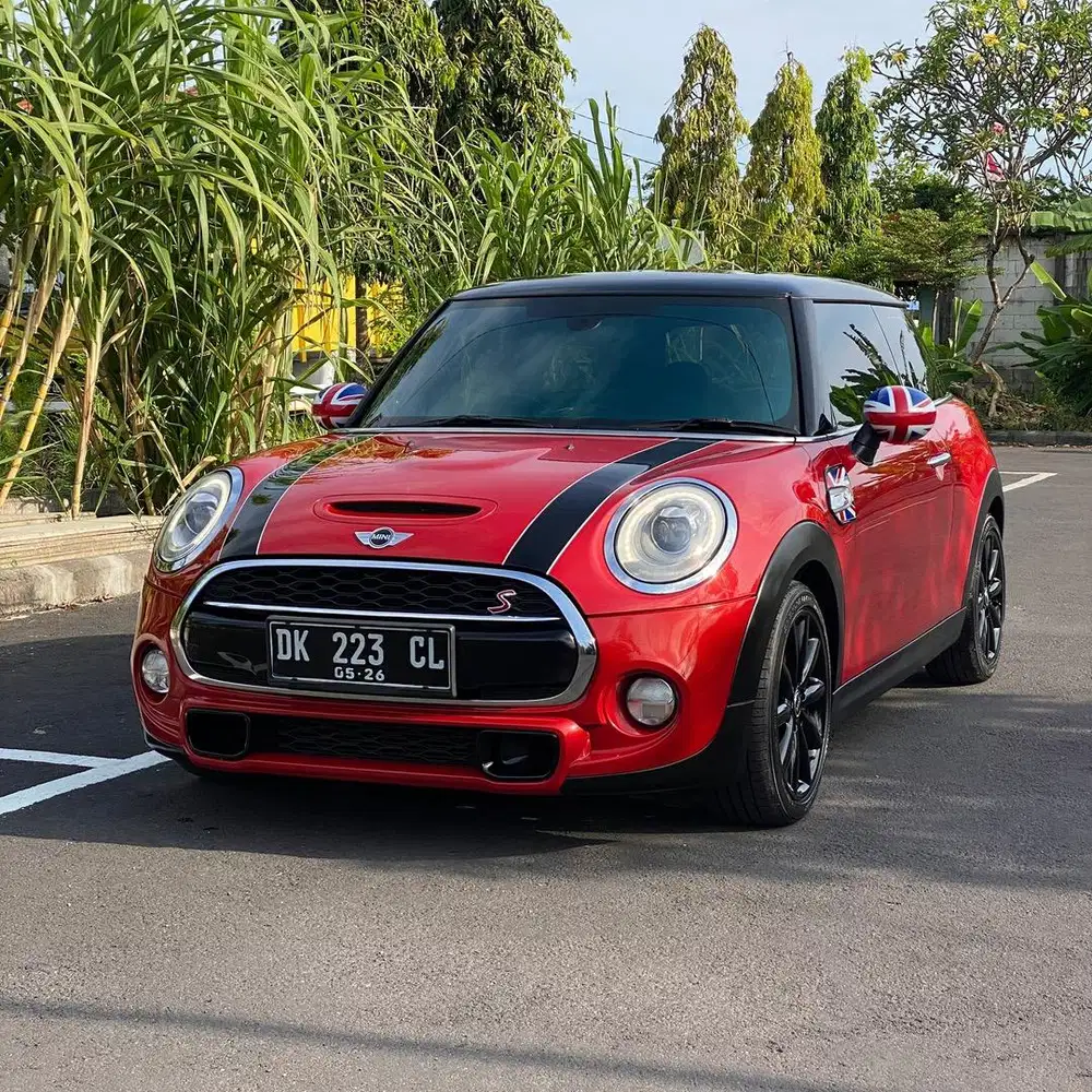 Mini Cooper S JCW 2.0 AT 3Doors - 2014
