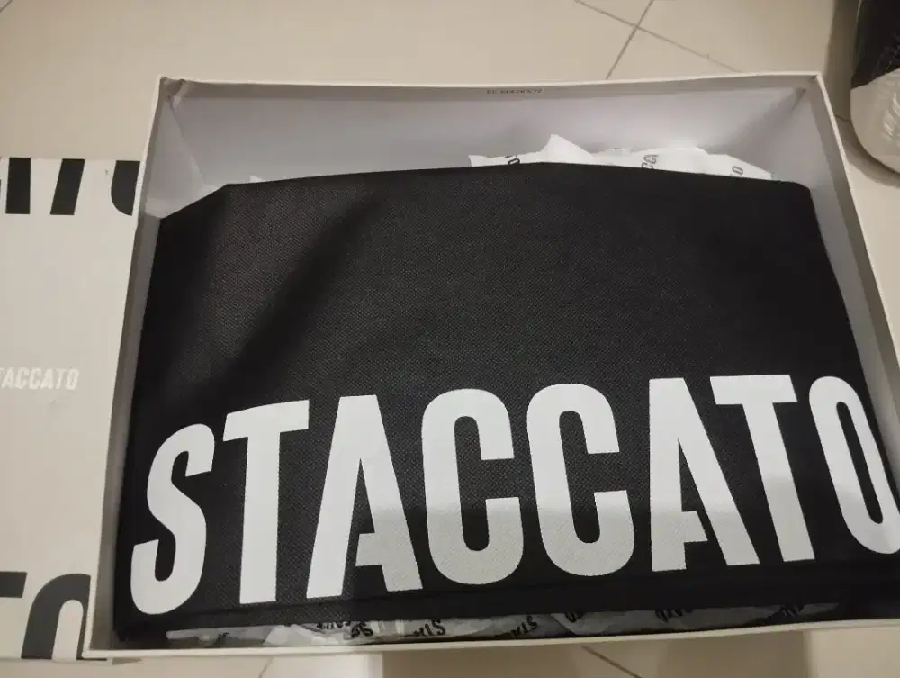 Sepatu wanita STACCATO original