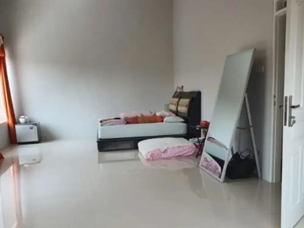 Rumah siap huni dan nyaman  Semarang Selatan – 10731