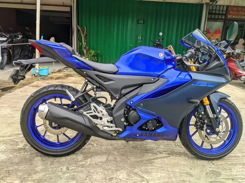 Yamaha R15 V4 Loww Km