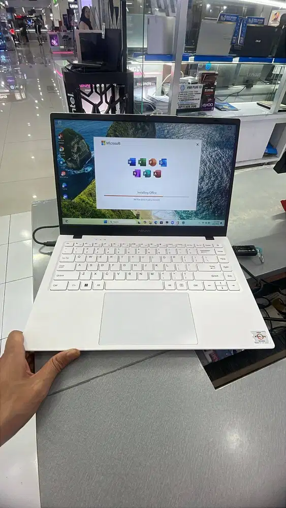 Laptop Advan Soulmate X Ram 8 GB SSD Garansi Resmi Cash / Kredit