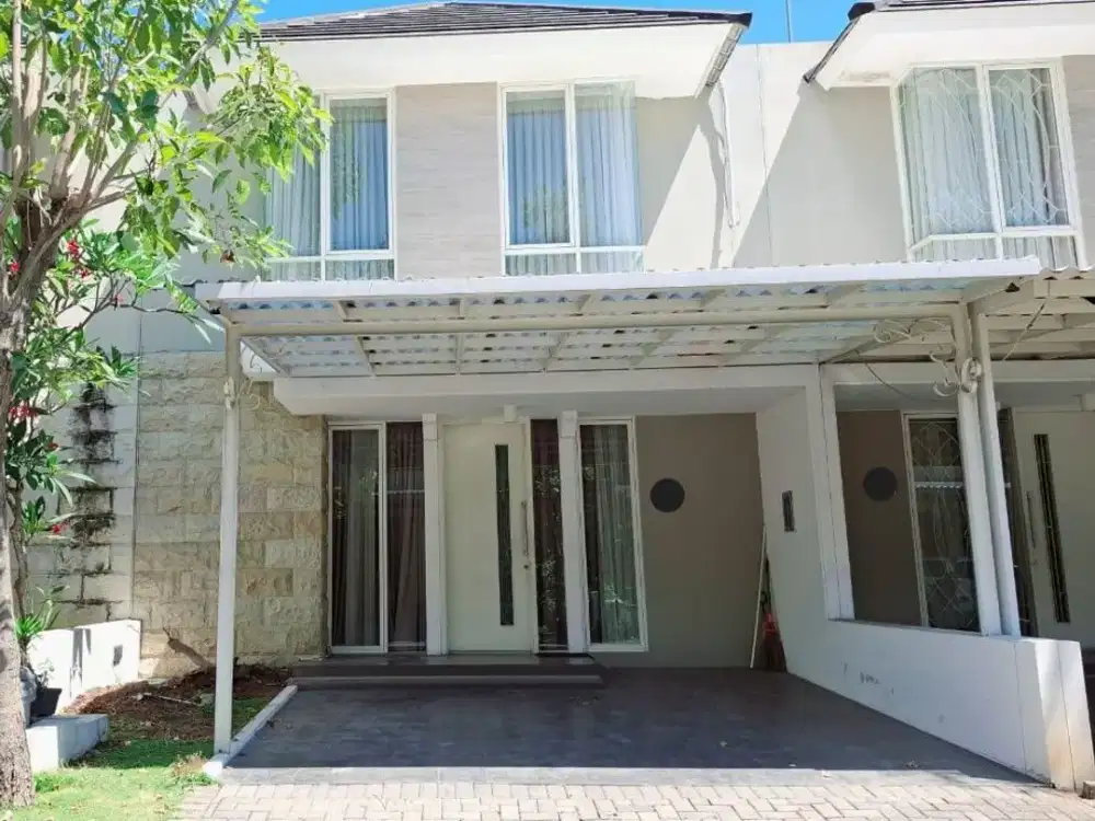 RUMAH SIAP HUNI DI CITRALAND THE GREENLAKE WIYUNG LAKARSANTRI DEKAT PAKUWON MALL