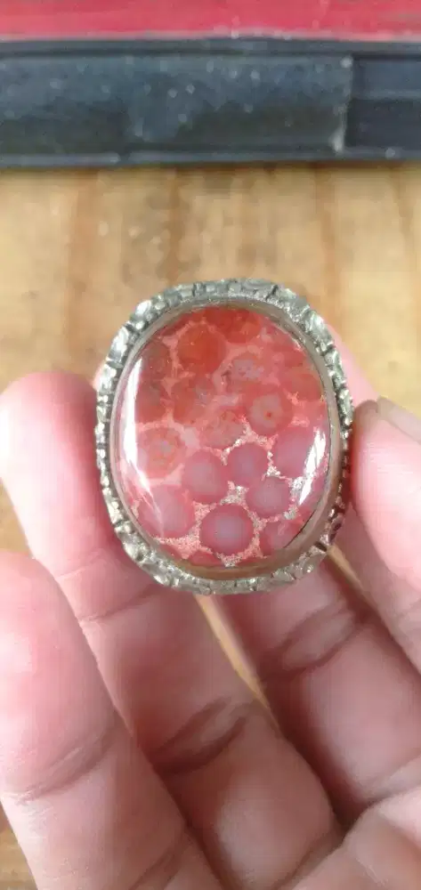 BATU AKIK TERATAI MERAH