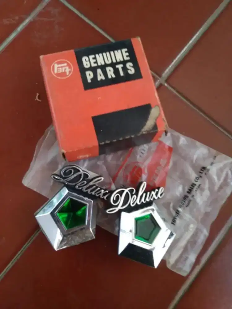 Emblem Deluxe Corona RT