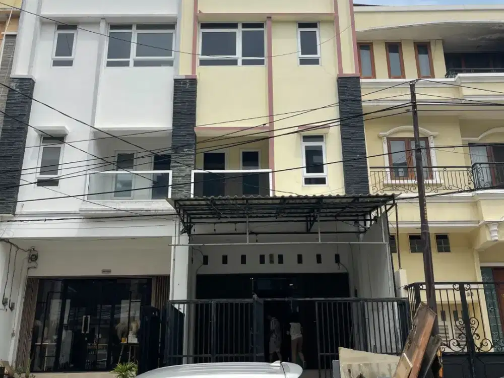ruko muara karang raya blok 4 uk 5x17 minimalis,3 lantai,cocok untuk resto atau kantor