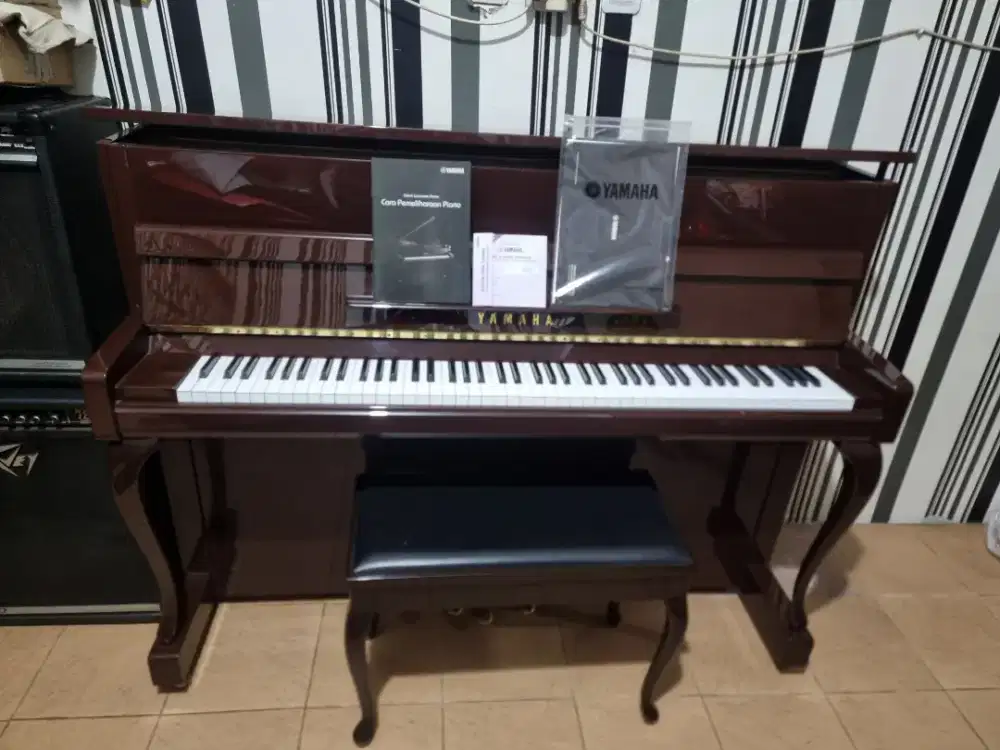 Piano yamaha jx113cppm