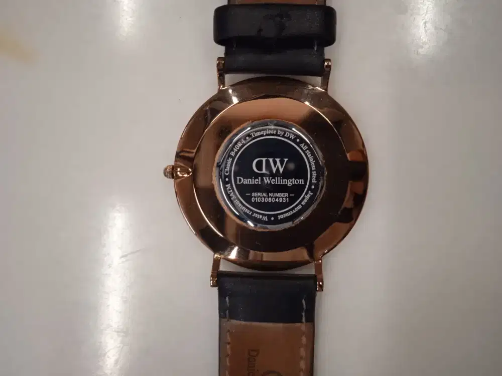 Jam Tangan Daniel Wellington Classic