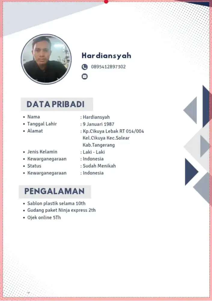 Sy sedang mencari pekerjaan