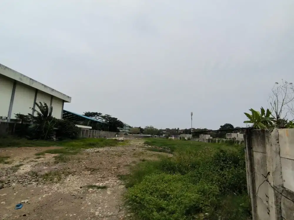 Disewakan tanah dekat city park jak barat cocok untuk berbagai macam olahraga bdminton atau padle nego