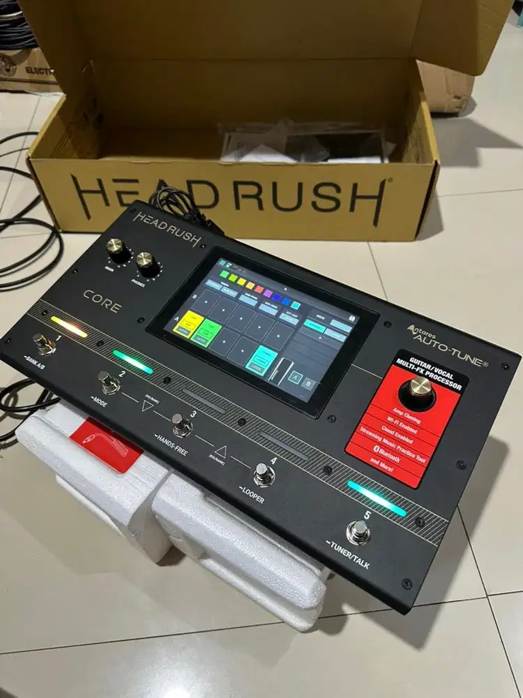 headrush core guitar pedal multi effect processor not helix fractal