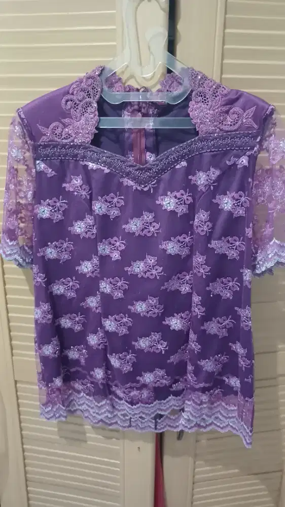 Dress brokat 1 stel dgn rok uk XL