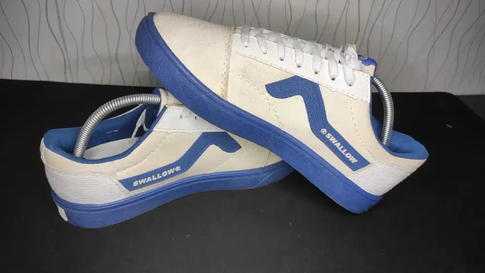 Sepatu Sneakers Aerostreet Hopps x Swallow
