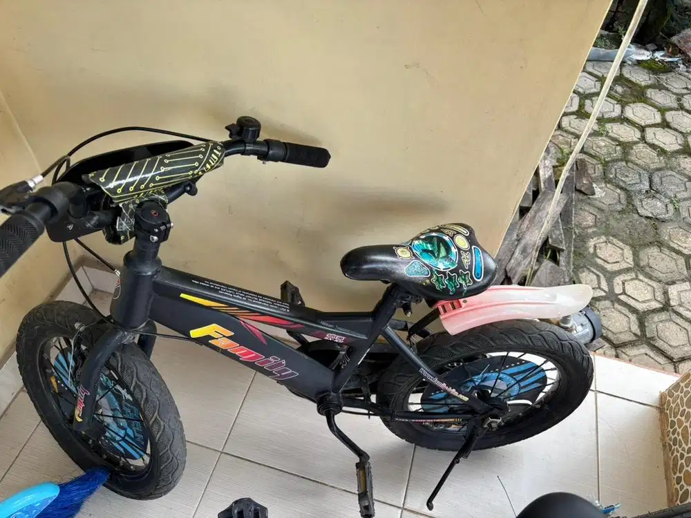 Sepeda anak masih bagus
