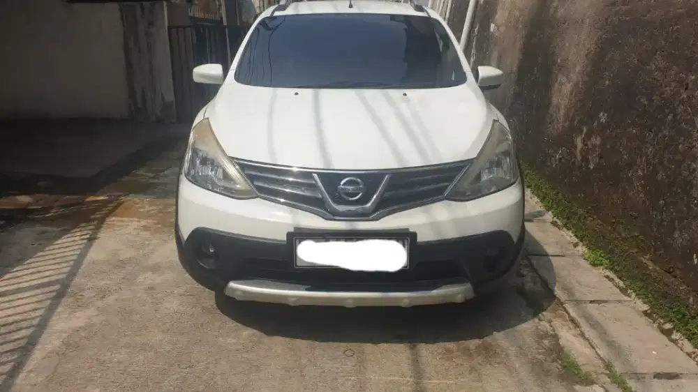 Dijual  grand livina