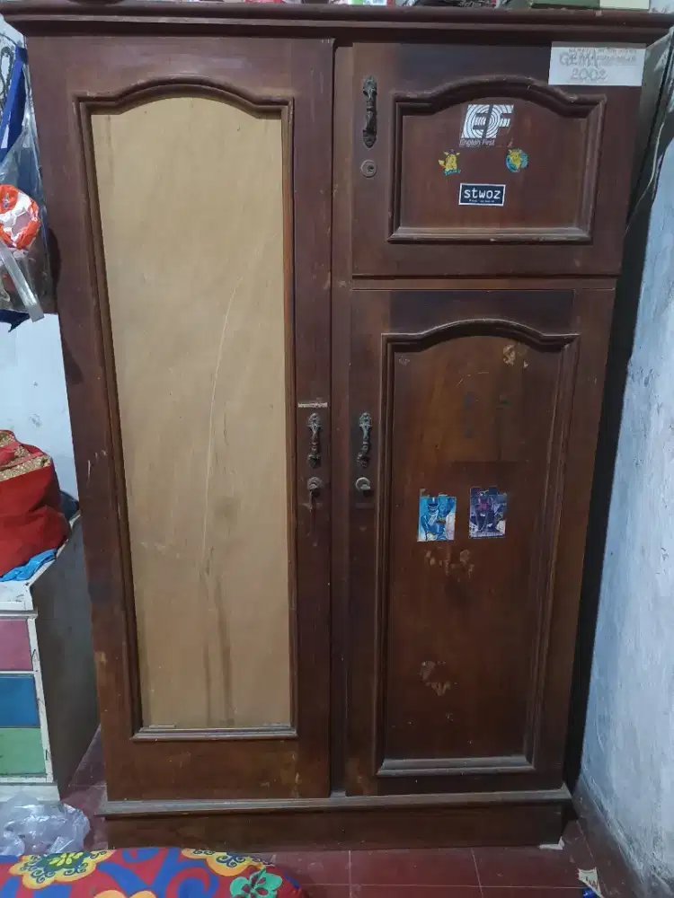 Lemari dan Meja Rias Kayu Jati