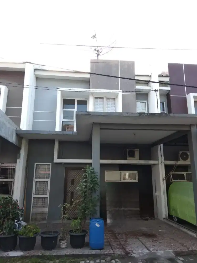 Jual Rumah 2 lantai Green Village Bekadi Utara