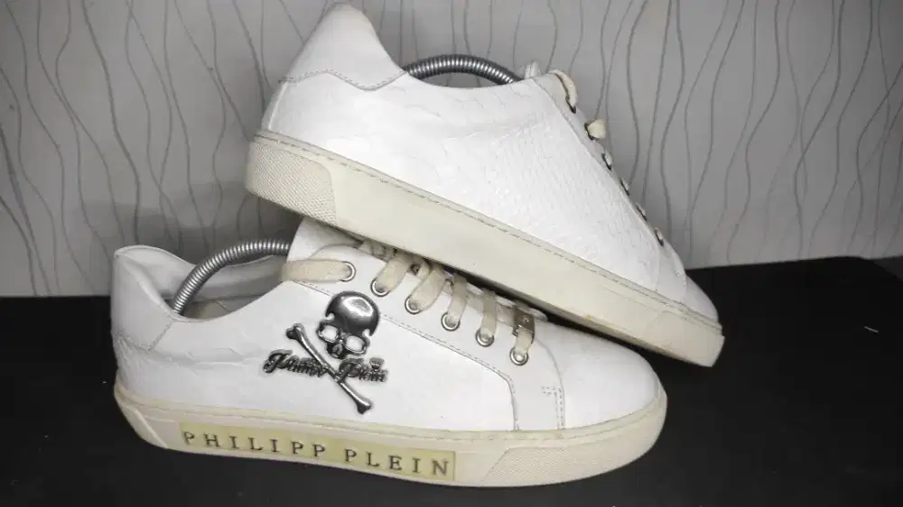 Sepatu Sneakers Philipp Plein White