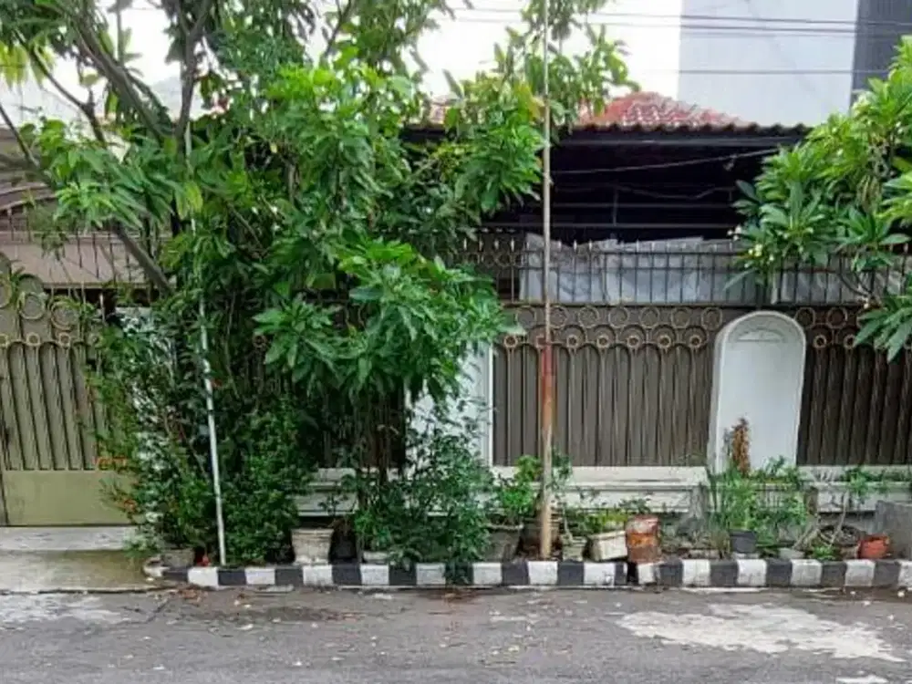 DIJUAL RUMAH SURABAYA TIMUR  Manyar Kertoarjo