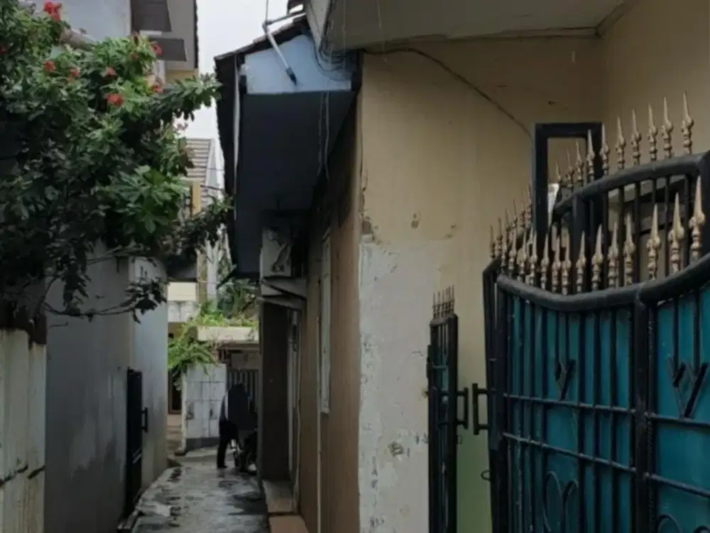 Rumah Rapih Full Renovasi Luas 85 PETUKANGAN JakSel