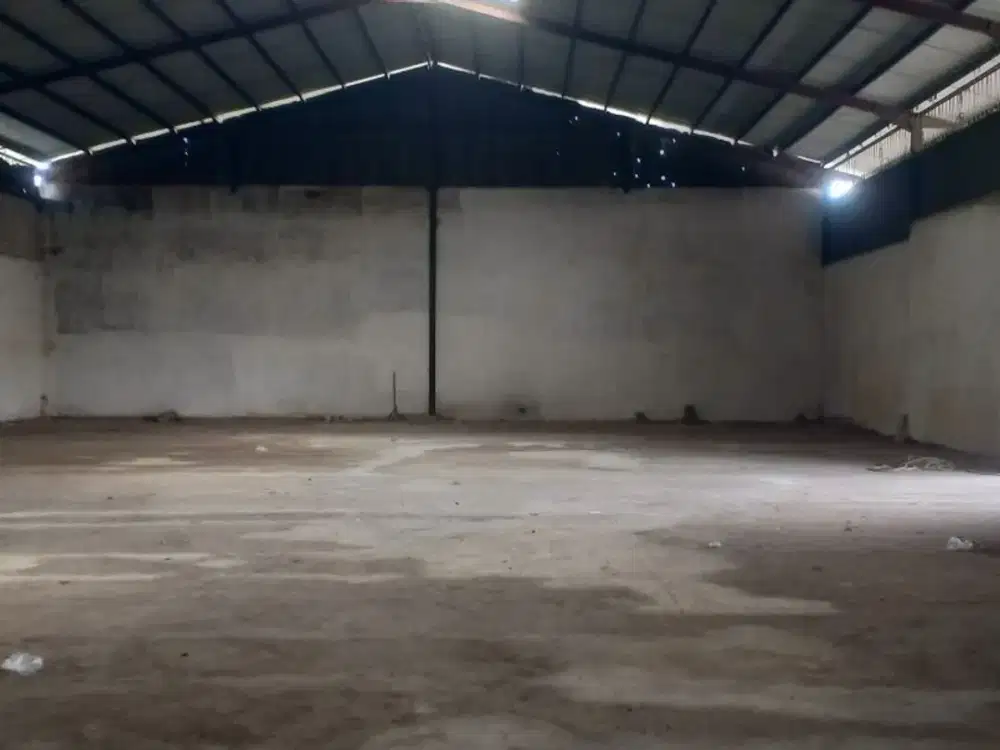 Disewakan gudang taman sidoarjo