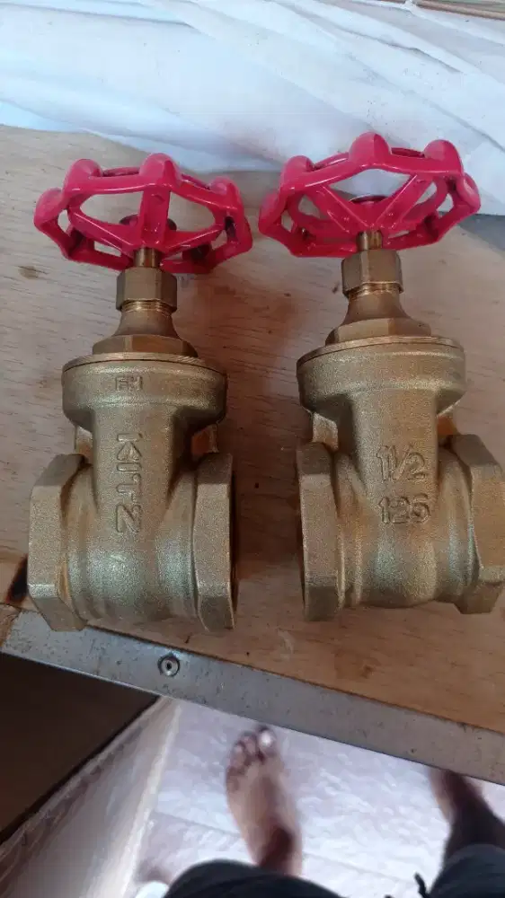 Gate Valve ukuran 1,5 merk Kitz